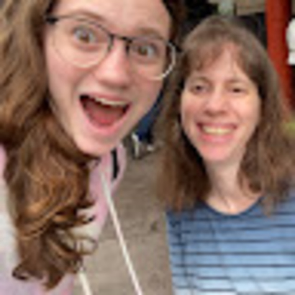 Meet your Posher, Emily